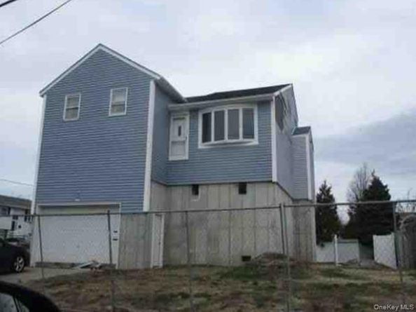 60 Meister Boulevard, Freeport NY 11520