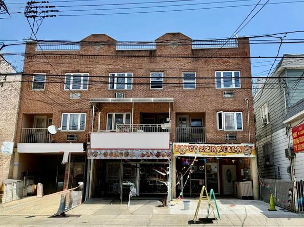 20-11 College Point Boulevard, College Point NY 11356