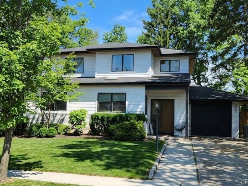 25 Lewis Lane, Port Washington NY 11050
