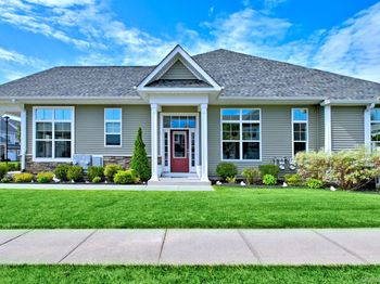 182 Belmont Circle