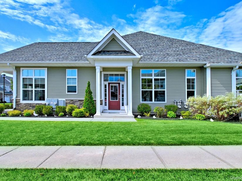 182 Belmont Circle, Yaphank NY 11980
