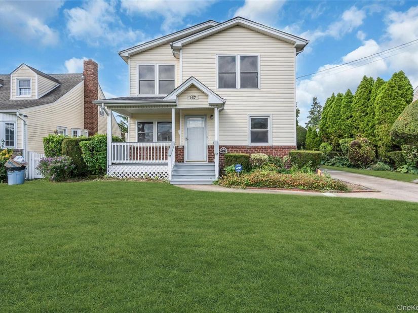 147 Broadway, West Hempstead NY 11552