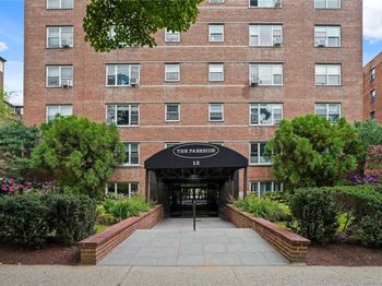 12 Westchester Avenue