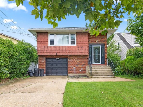 284 Baldwin Road, Hempstead NY 11550