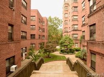 101 Ellwood Avenue