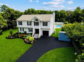 241 Middle Island Road