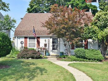 48 Barnyard Lane