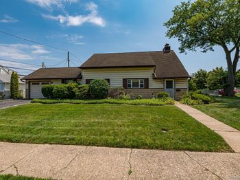 2052 Wilson Lane
