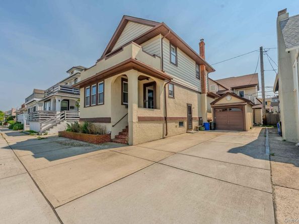 124 Roosevelt Boulevard, Long Beach NY 11561
