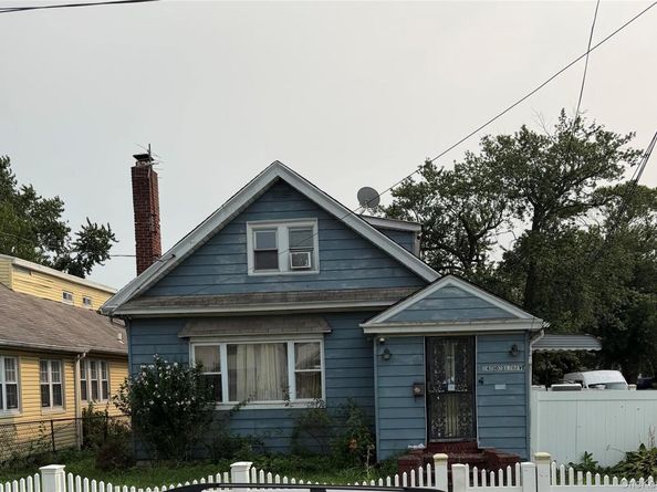 242-02 136th Avenue, Rosedale NY 11422
