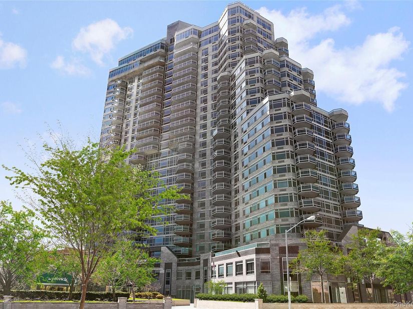 112-01 Queens Boulevard 21B, Forest Hills NY 11375