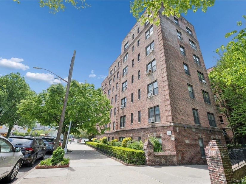 3015 Riverdale Avenue 5B, Bronx NY 10463