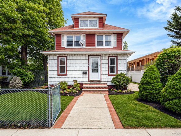 21823 139th Avenue, Springfield Gardens NY 11413
