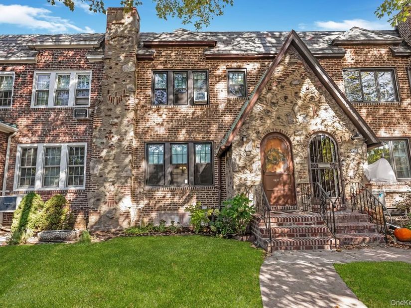64-57 83rd Place, Middle Village NY 11379