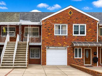2260 E 60 Place