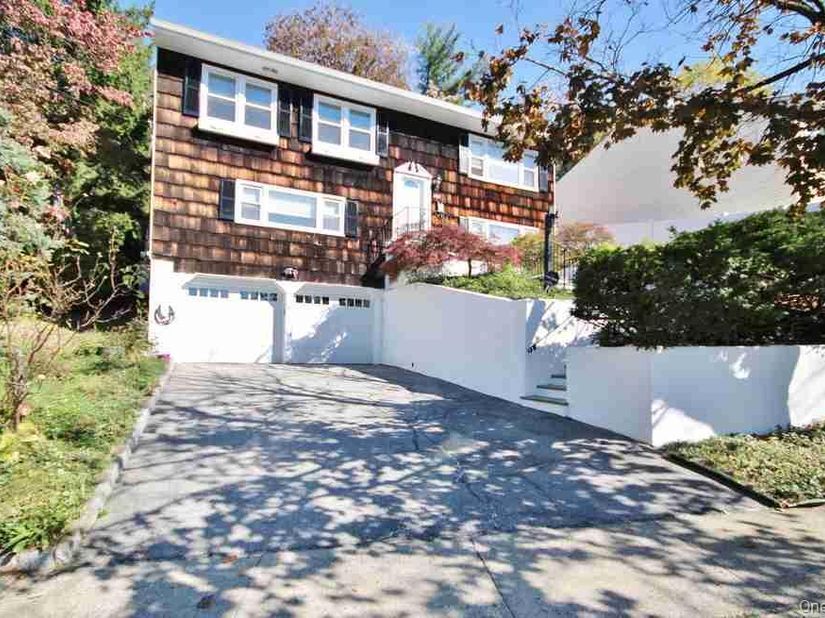 502 Bronxville Road, Bronxville NY 10708