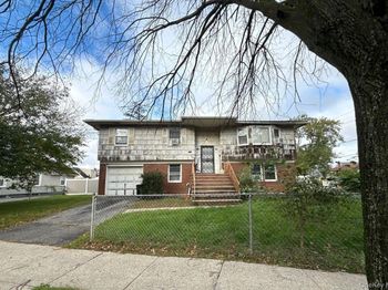 1214 Woodfield Road