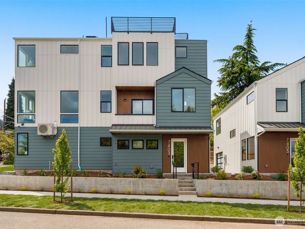 7403 Dayton Avenue N, Seattle WA 98103