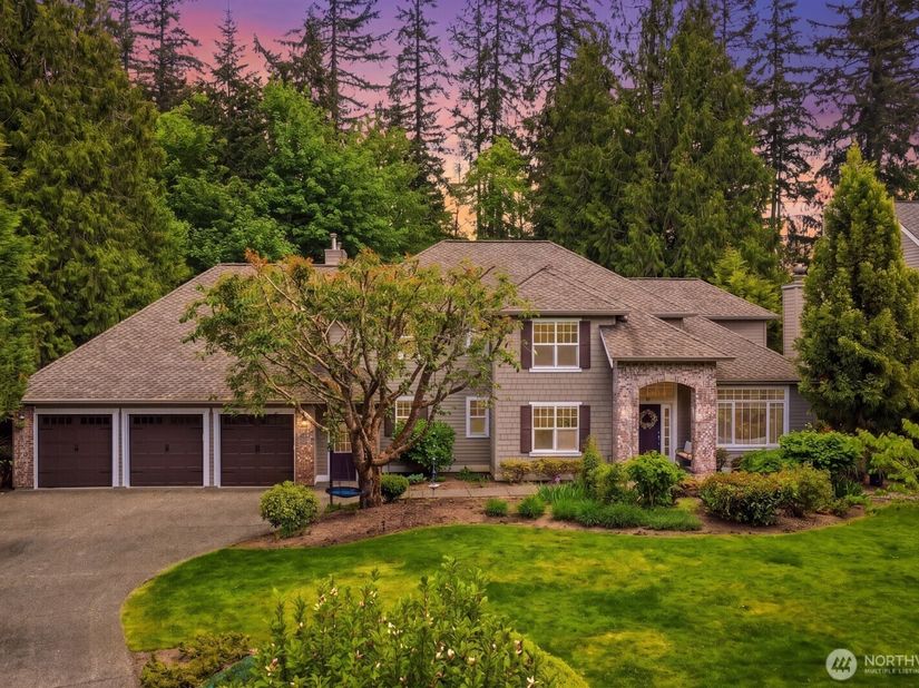 13320 227th Avenue NE, Woodinville WA 98077