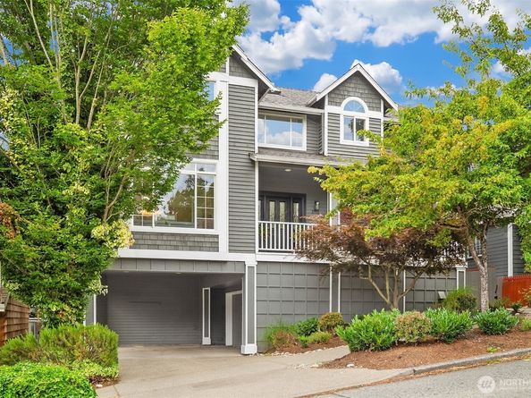 2112 N 64th Street, Seattle WA 98103