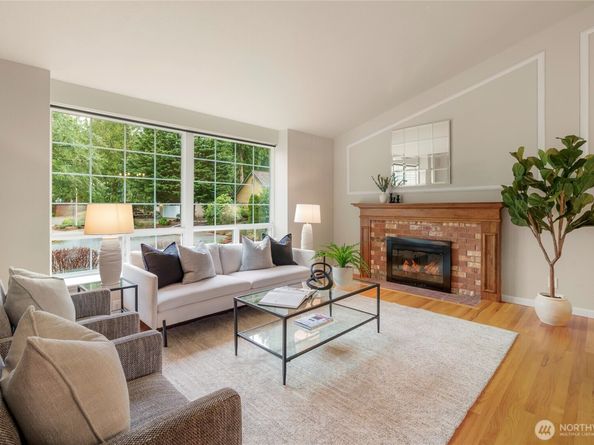 13708 175th Court NE, Redmond WA 98052