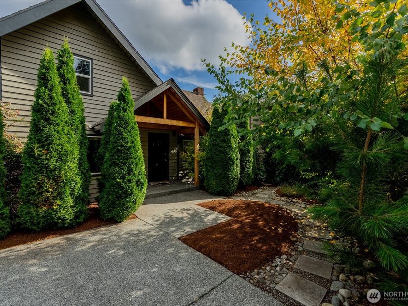 20006 68th Avenue NE, Kenmore WA 98028