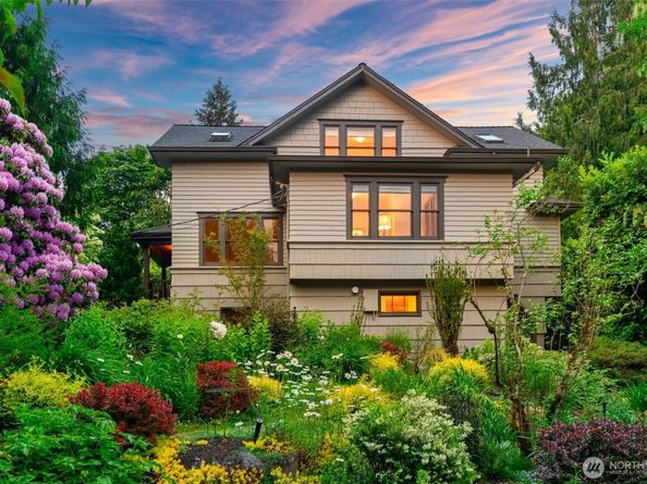 2701 NE 94th Street, Seattle WA 98115