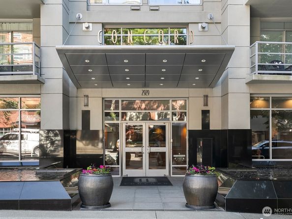 2929 1st Avenue 200, Seattle WA 98121