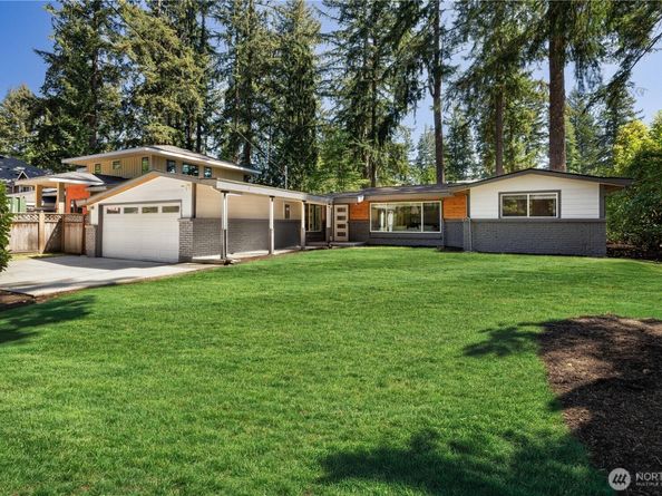 2412 160th Avenue NE, Bellevue WA 98008