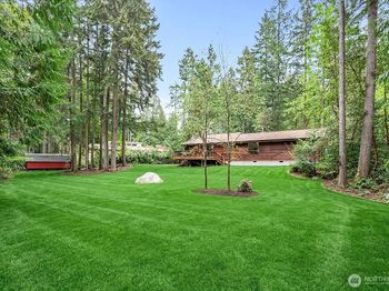1989 NW Lucky Lane