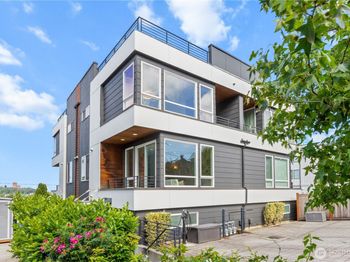1302 30th Avenue S
