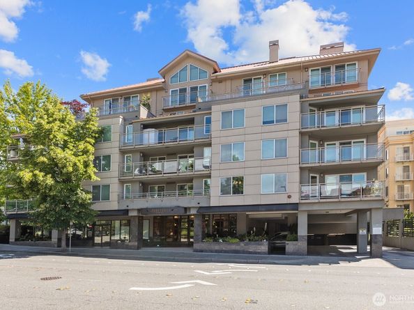 11011 NE 12th Street 202, Bellevue WA 98004