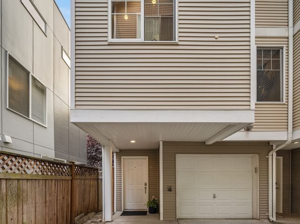 8523 Midvale Avenue N A, Seattle WA 98103