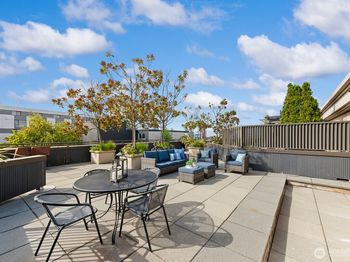 745 Bellevue Avenue E