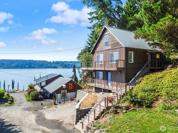 14758 SW Spring Beach Road, Vashon WA 98070
