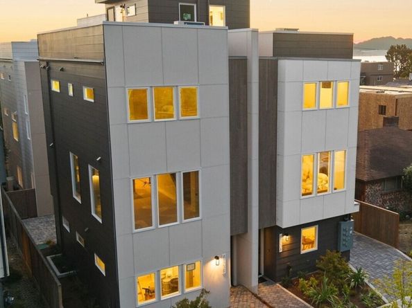 4123 B Chilberg Avenue SW, Seattle WA 98116