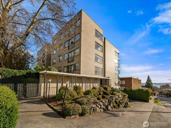 912 3rd Avenue W 101, Seattle WA 98119