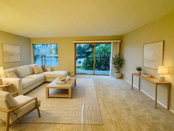 322 N 134th Street 203, Seattle WA 98133