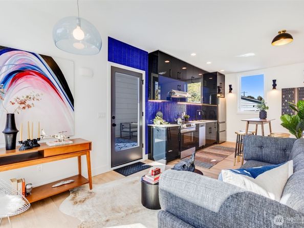 4706 S Morgan Street, Seattle WA 98118