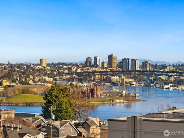 655 Crockett Street A305, Seattle WA 98109