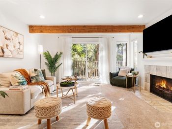 3905 108th Avenue NE