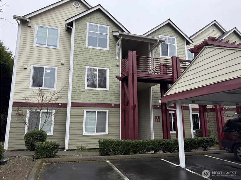13000 Admiralty Way B201, Everett WA 98204