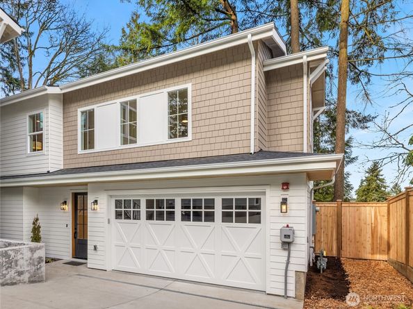 11814 NE 103rd Place, Kirkland WA 98033