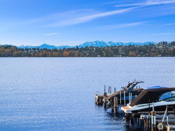 6363 Lake Washington Boulevard NE