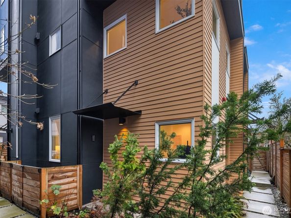 1827 14th Avenue B, Seattle WA 98122