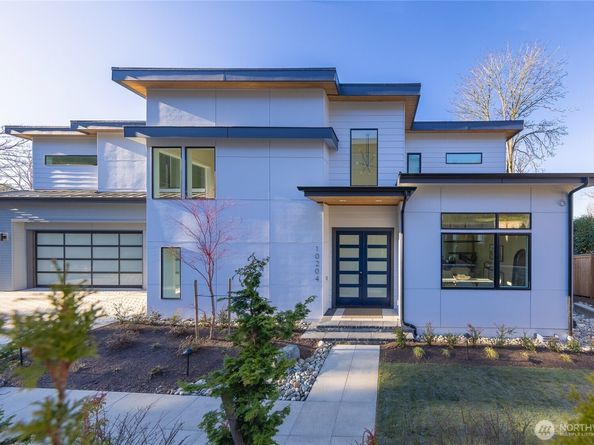 10204 NE 43rd Street, Kirkland WA 98033