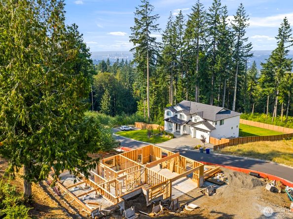 6237 179th Place SE, Bellevue WA 98006