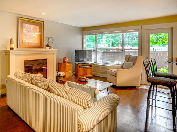 23015 Edmonds Way A103, Edmonds WA 98020