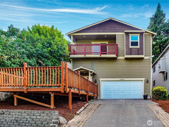 5451 SW 32nd Avenue, Seattle WA 98126