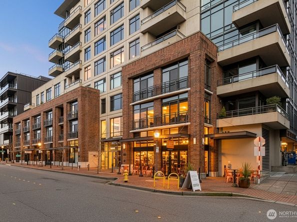 10000 Main Street 502, Bellevue WA 98004